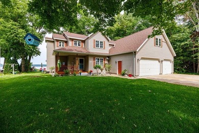 Experience the pinnacle of motorized lakeside living on - photo 1
