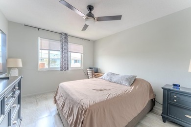 Beautifully done unit in Imperial Point for a great value ! Step - photo 8