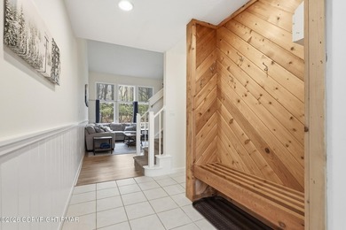 Welcome to your dream Pocono Mountain retreat! This turn-key - photo 6