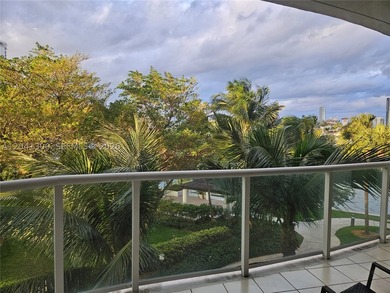 Huge luxurious height ceilings one bedroom apartment with - photo 7