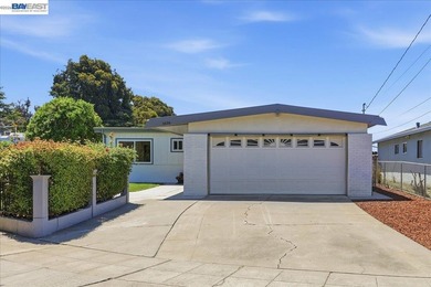 Nestled in Fremont's highly sought-after Irvington neighborhood - photo 5