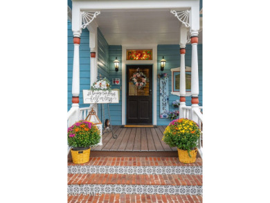Step into Prescott's Willow Creek Inn, a storybook Victorian - photo 6