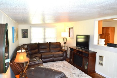 Immaculately maintained and truly move-in ready, this charming - photo 16