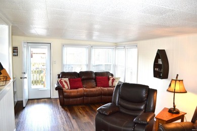 Immaculately maintained and truly move-in ready, this charming - photo 19