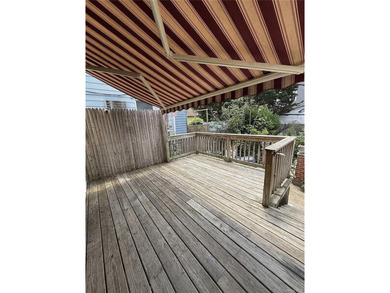 Exceptional opportunity to own a detached two-family home in a - photo 22