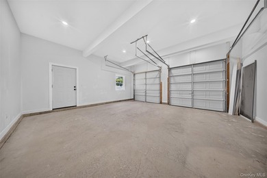 Brand-new 2025 construction offering approximately 3,600 sq ft - photo 27