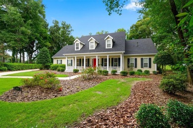 You will fall in love with this 4-bedroom, 3.5 bath home with an - photo 2