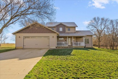 Cedar Lake Home For Sale in Nashua Iowa