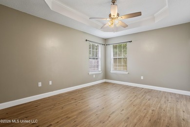 Beautiful 3-Bedroom Home with Open Floor Plan! This inviting - photo 13