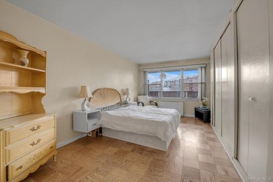 Welcome to this bright and spacious 2-bedroom, 2-bath residence - photo 14