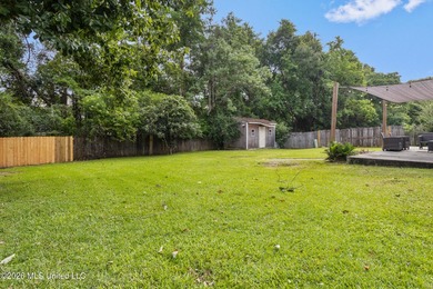 Beautiful 3-Bedroom Home with Open Floor Plan! This inviting - photo 25