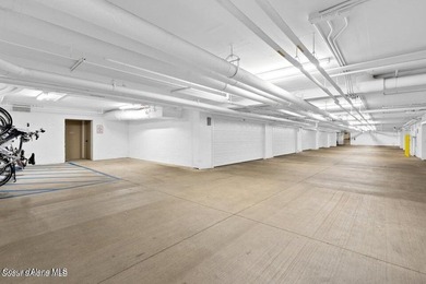 Welcome to this well-appointed condo offering comfort - photo 26