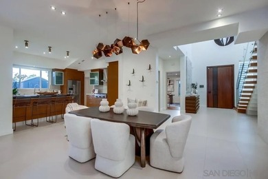 Modern coastal Home, recently remodeled, in LA JOLLA. This - photo 8