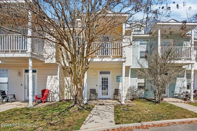 Discover the perfect blend of coastal living and investment - photo 6