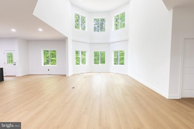 Experience brand-new construction at Lake Anna with deeded lake - photo 2