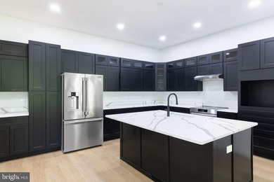 Experience brand-new construction at Lake Anna with deeded lake - photo 4