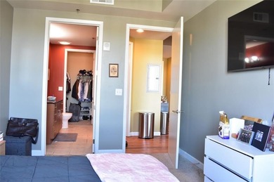 Oversized Renovated 2BR/2BA Condo with 10' Ceilings and