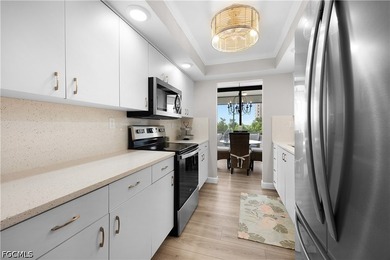 Wake up to sparkling bay views and spend your days enjoying the - photo 12