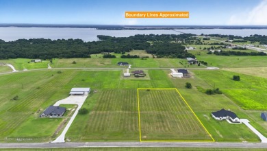 Lake Lot For Sale in Corsicana, Texas