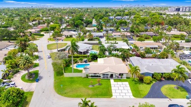 CORAL HEIGHTS CORNER-LOT HOME WITH POOL AND FLEXIBLE SPACE! Set - photo 2