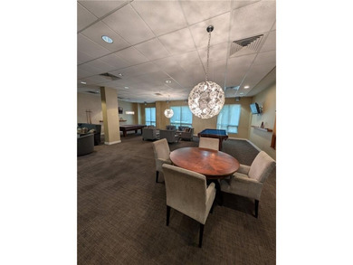 Oversized Renovated 2BR/2BA Condo with 10' Ceilings and