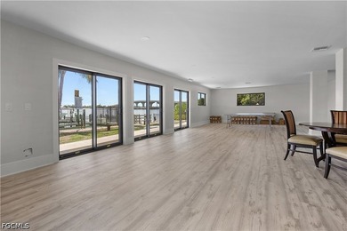 Wake up to sparkling bay views and spend your days enjoying the - photo 31