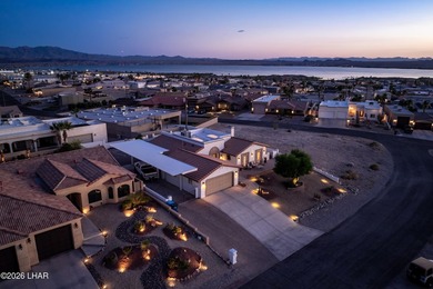 Beautiful pool home lakeside of HWY 95, located in a fantastic - photo 4