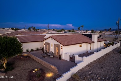 Beautiful pool home lakeside of HWY 95, located in a fantastic - photo 5