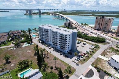 Wake up to sparkling bay views and spend your days enjoying the - photo 39
