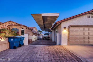 Beautiful pool home lakeside of HWY 95, located in a fantastic - photo 9