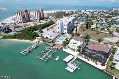 Wake up to sparkling bay views and spend your days enjoying the - photo 43
