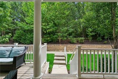 Nestled in the heart of New Town, this beautiful townhouse - photo 4