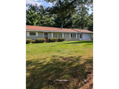 3 bedroom 1 bath home on 4 lots with 2.5 car attached garage and - photo 1