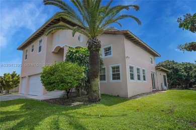 Exceptional opportunity to own a turnkey 29-acre - photo 2