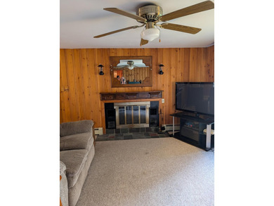 3 bedroom 1 bath home on 4 lots with 2.5 car attached garage and - photo 8