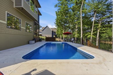 Exceptional Watts Bar Lake Retreat with Heated Saltwater Pool - photo 6
