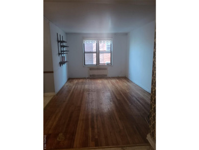 beautiful layout, great location near the bay, hardwood floors - photo 7