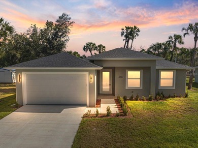 Northport Waterway Lakes and Canals Home For Sale in North Port Florida