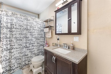 Welcome to 123 Gardenia Way in East Palo Alto, a spacious and - photo 20
