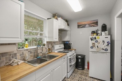 Located on a brick-lined street in Orlando's sought-after Lake - photo 21