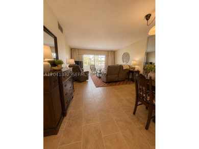 20 Abbey/ Updated remarks: Stunning 1st-floor corner unit in the - photo 3