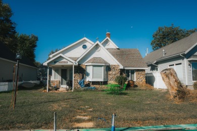 Lake Home For Sale in Syracuse, Indiana