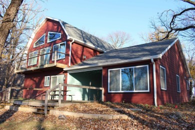 Lake Home Sale Pending in Emmetsburg, Iowa