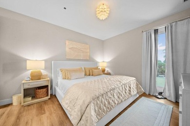 Experience premium Florida living at Sailfish Cove in this - photo 15