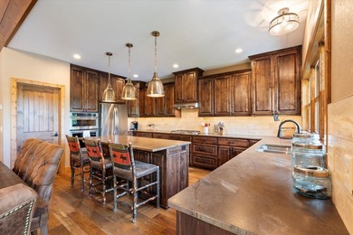 Discover an extraordinary lakefront estate on prestigious - photo 18