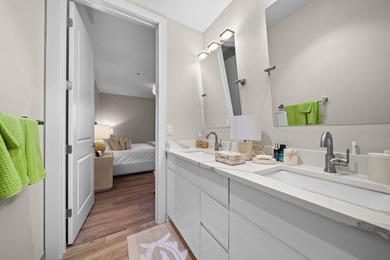 Experience premium Florida living at Sailfish Cove in this - photo 20