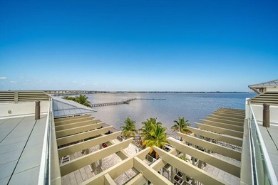 Experience premium Florida living at Sailfish Cove in this - photo 28