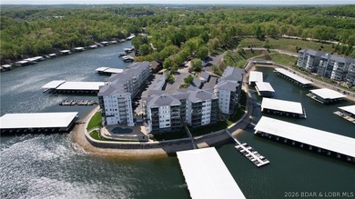 Gorgeous walk in level unit located at Lake of the Ozarks in the - photo 33