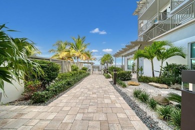 Experience premium Florida living at Sailfish Cove in this - photo 33