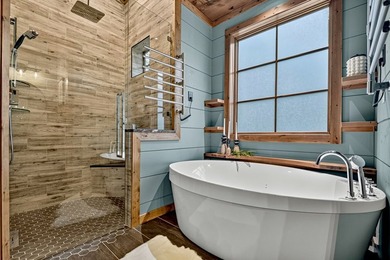 Perched along the coveted shores of Lake Blue Ridge, 66 Rome - photo 34